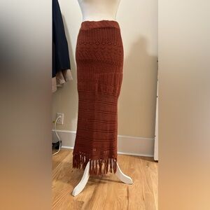 Chic Rust Maxi Skirt with Fringe